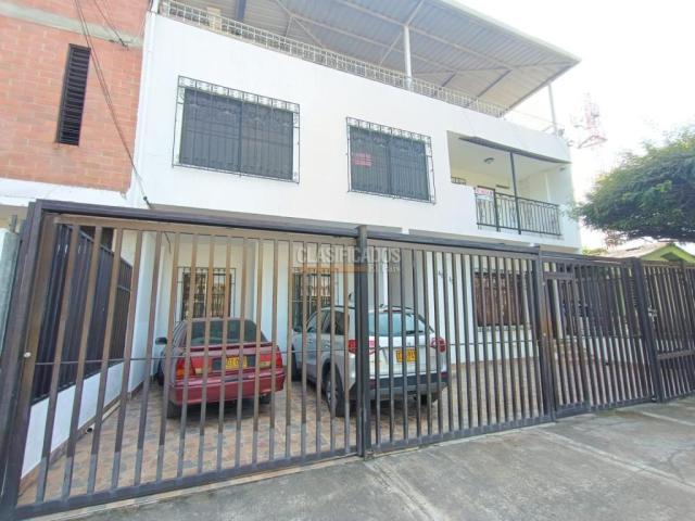 Apartamentos, Alquiler en Vipasa