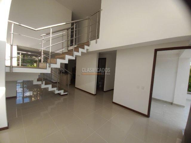 Casas, Venta en Santa Bárbara