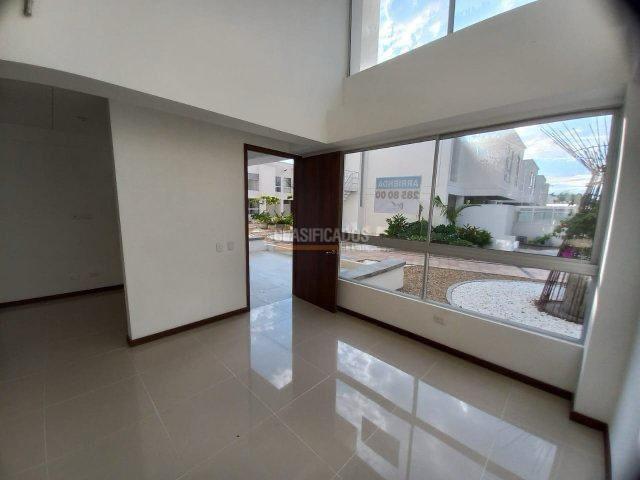 Casas, Venta en Santa Bárbara