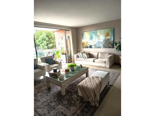 Apartamentos, Venta en Santa Mónica Residencial