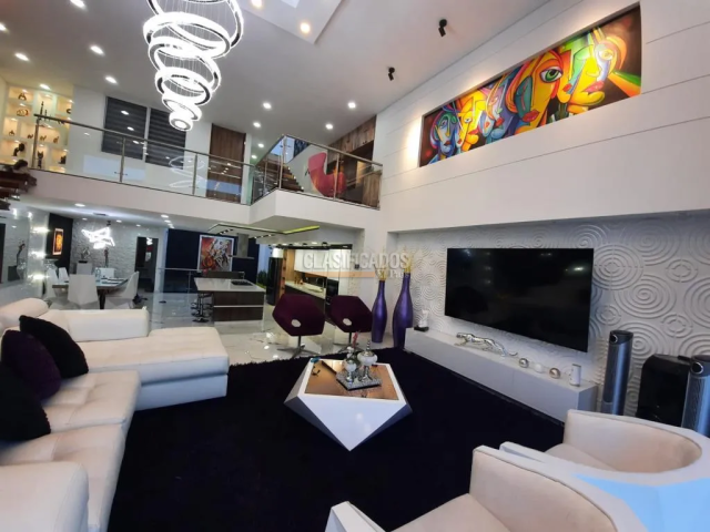 Casas, Venta en Valle del Lili