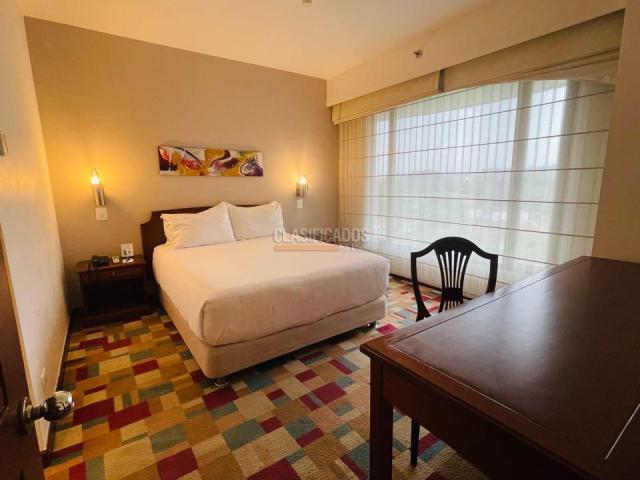 Apartamentos, Venta en Ciudad Jardín