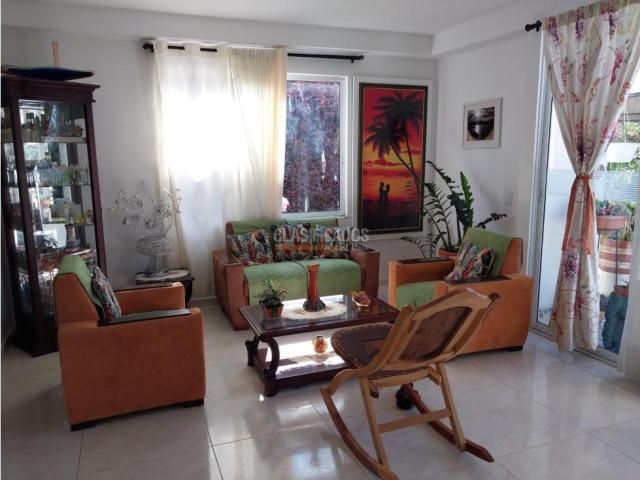 Casas, Venta en Calima (Darién)