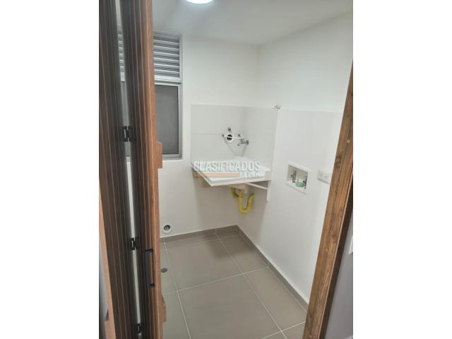 Apartamentos, Venta en Valle del Lili