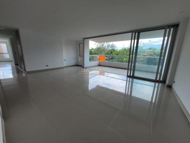 Apartamentos, Venta en Pance