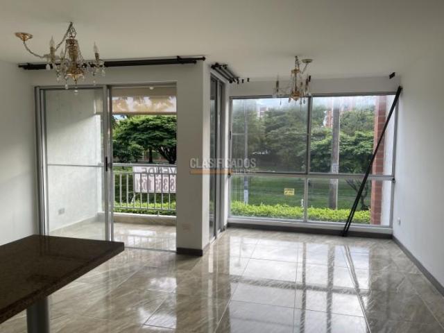 Apartamentos, Venta en Valle del Lili