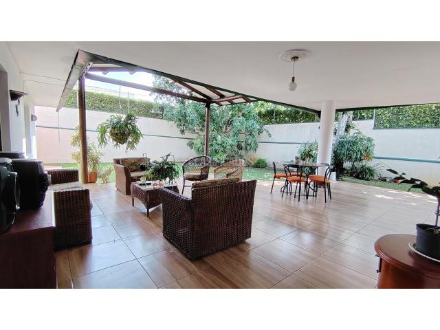 Casas, Venta en Ciudad Jardín