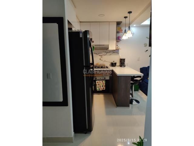 Apartamentos, Venta en Jamundí