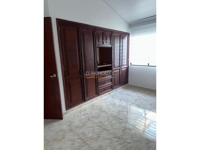 Casas, Venta en La Hacienda