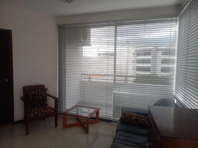 Oficinas y Consultorios, Venta en Ciudad Jardín