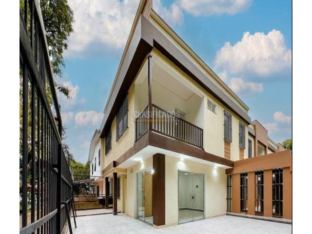 Apartaestudios, Venta en La Flora