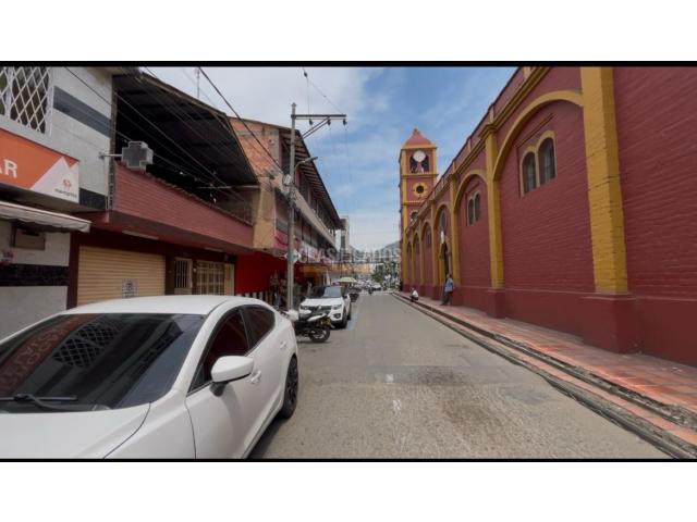 Edificios, Venta en Yumbo