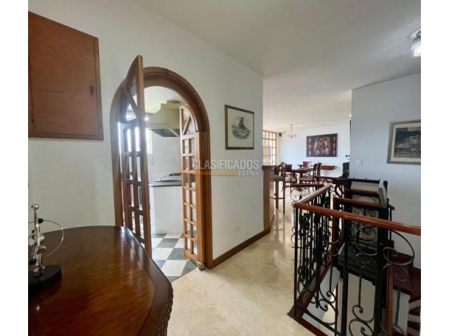 Edificios, Venta en Arboleda