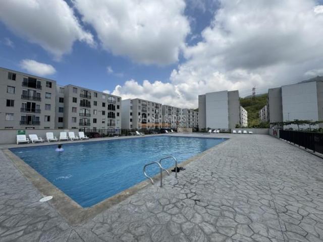 Apartamentos, Venta en Yumbo