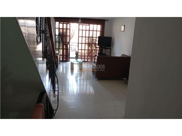 Casas, Venta en Calicanto