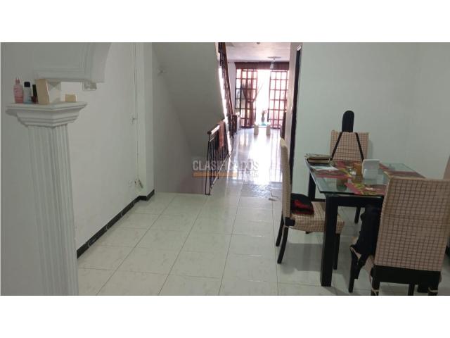 Casas, Venta en Calicanto