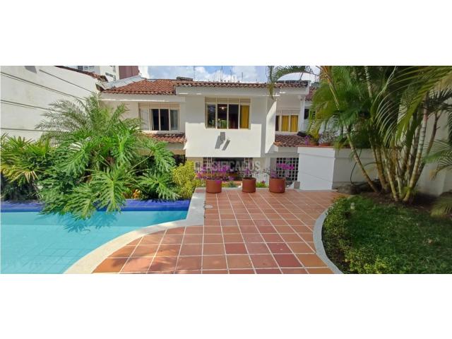 Casas, Venta en Santa Teresita