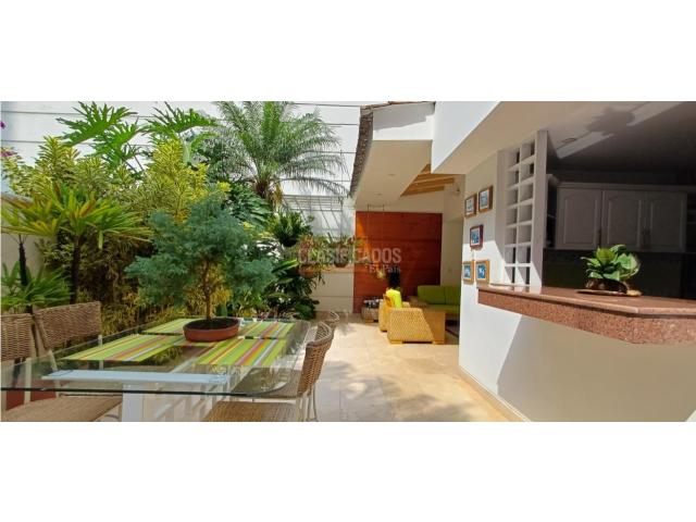 Casas, Venta en Santa Teresita