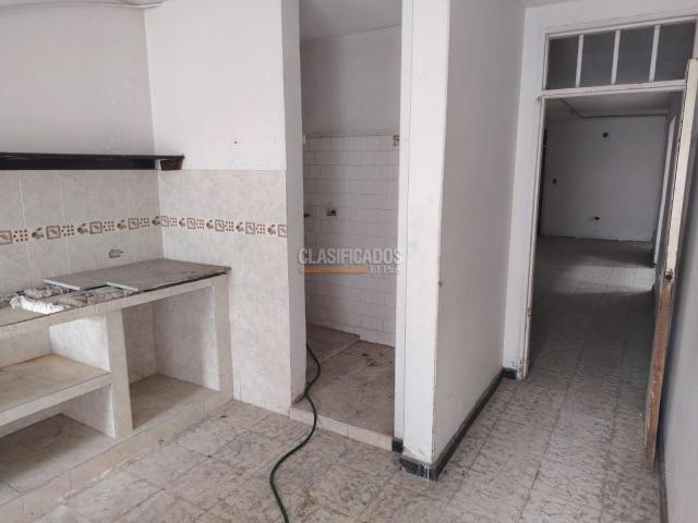Casas, Venta en Gran Limonar