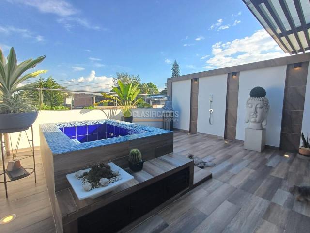 Casas, Venta en Paseo de los Almendros