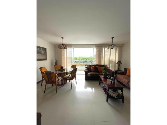 Apartamentos, Venta en Valle del Lili