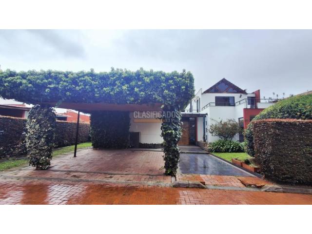 Casas, Alquiler en Chía