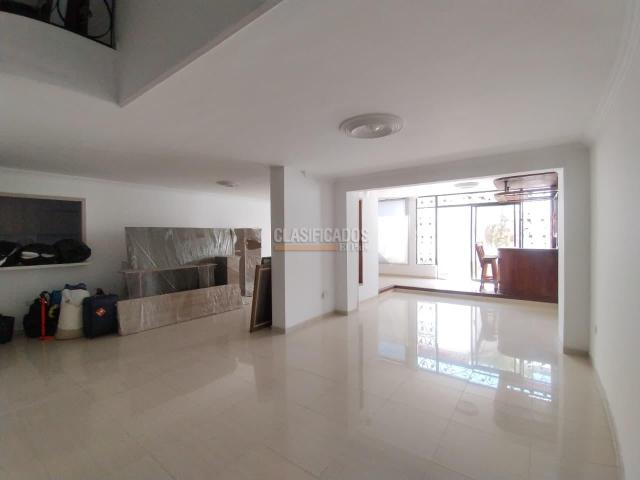 Casas, Alquiler en San Joaquín