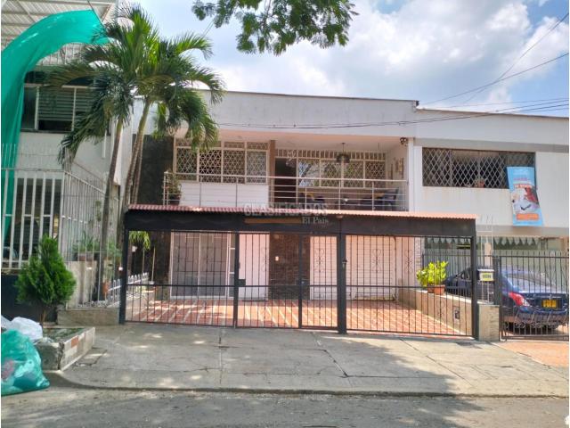 Casas, Alquiler en Santa Rita