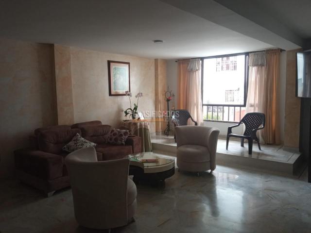 Casas, Venta en Prados del Limonar