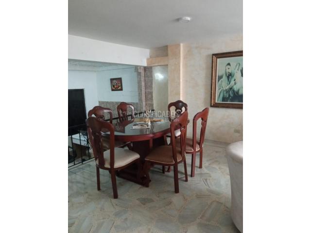 Casas, Venta en Prados del Limonar