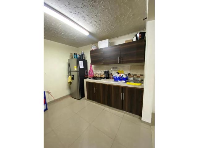 Apartaestudios, Alquiler en Champagñat
