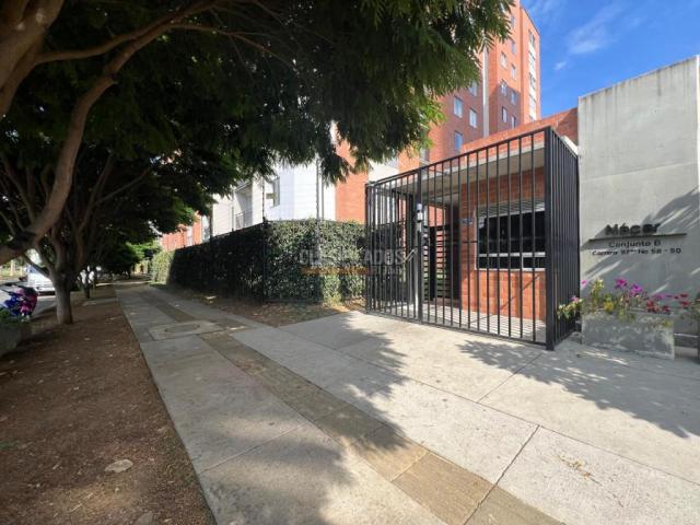 Apartamentos, Alquiler en Ciudad Melendez