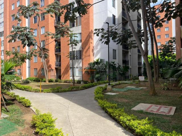 Apartamentos, Alquiler en Ciudad Melendez