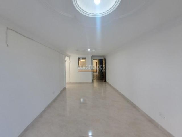 Apartamentos, Venta en Prados del Norte