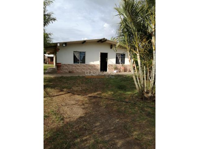 Fincas y Casas Campestres, Venta en Yumbo