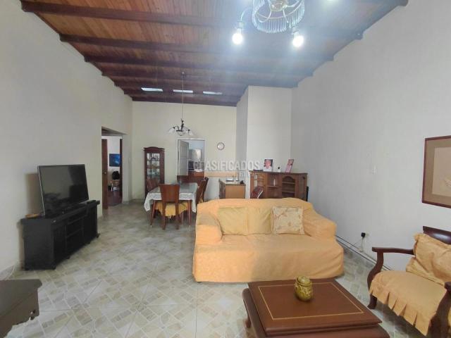 Casas, Venta en San Fernando