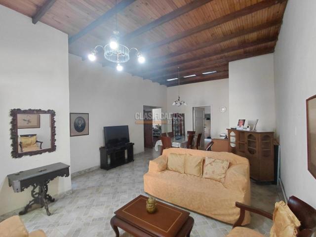 Casas, Venta en San Fernando