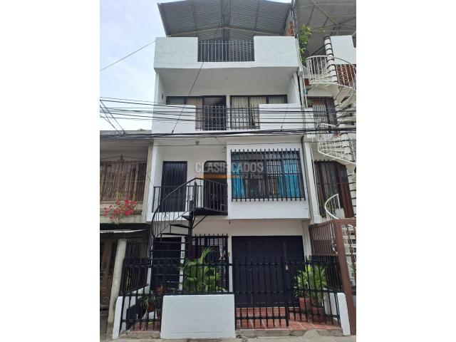 Casas, Venta en Ciudad Córdoba