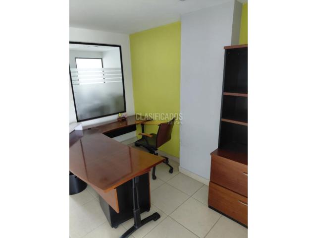 Oficinas y Consultorios, Alquiler en Bogotá