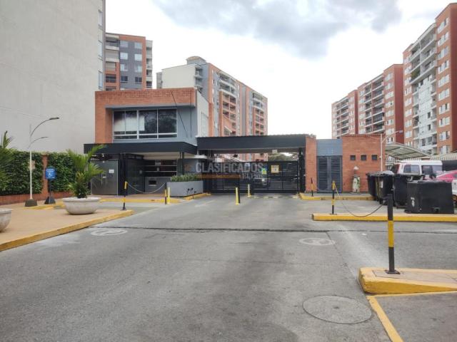 Apartamentos, Alquiler en Ciudad Jardín