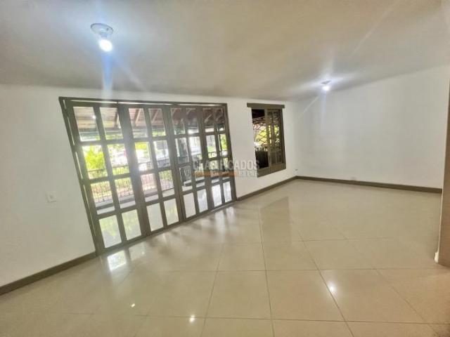 Casas, Venta en Álamos