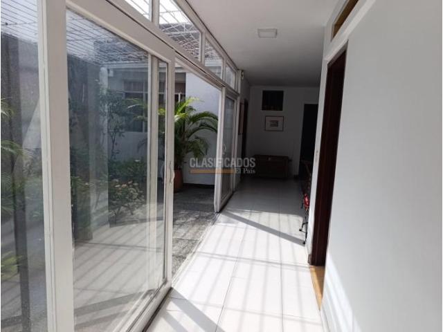 Casas, Venta en Prados del Norte
