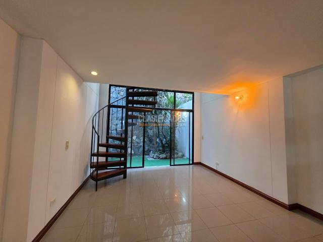 Apartamentos, Alquiler en Santa Teresita