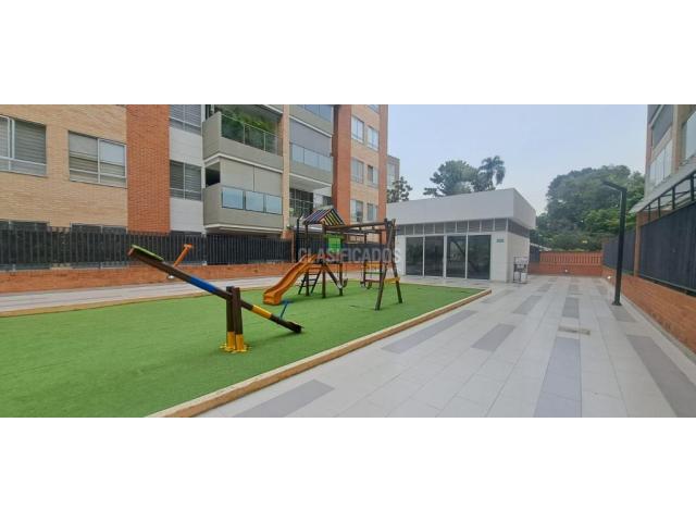 Apartamentos, Venta en Ciudad Jardín