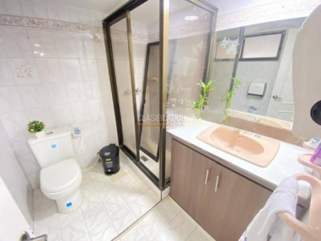 Casas, Venta en La Flora