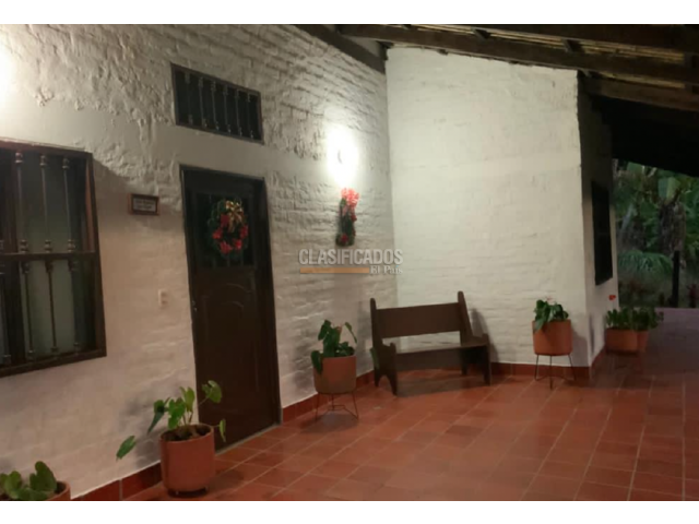 Fincas y Casas Campestres, Venta en Restrepo