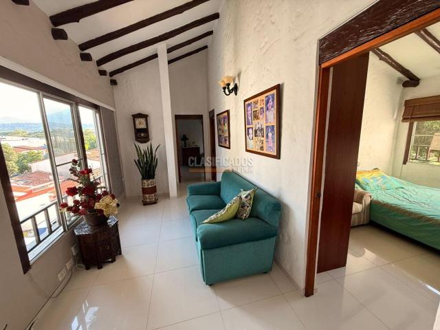 Apartamentos, Venta en Las Quintas de Don Simón
