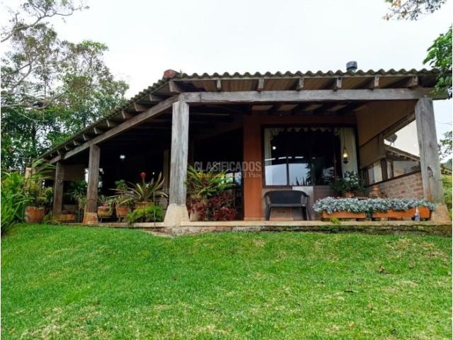 Fincas y Casas Campestres, Venta en Yumbo