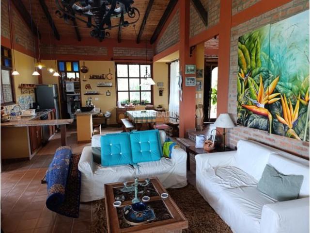 Fincas y Casas Campestres, Venta en Yumbo