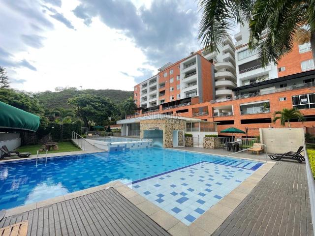 Apartamentos, Venta en Cerro Cristales